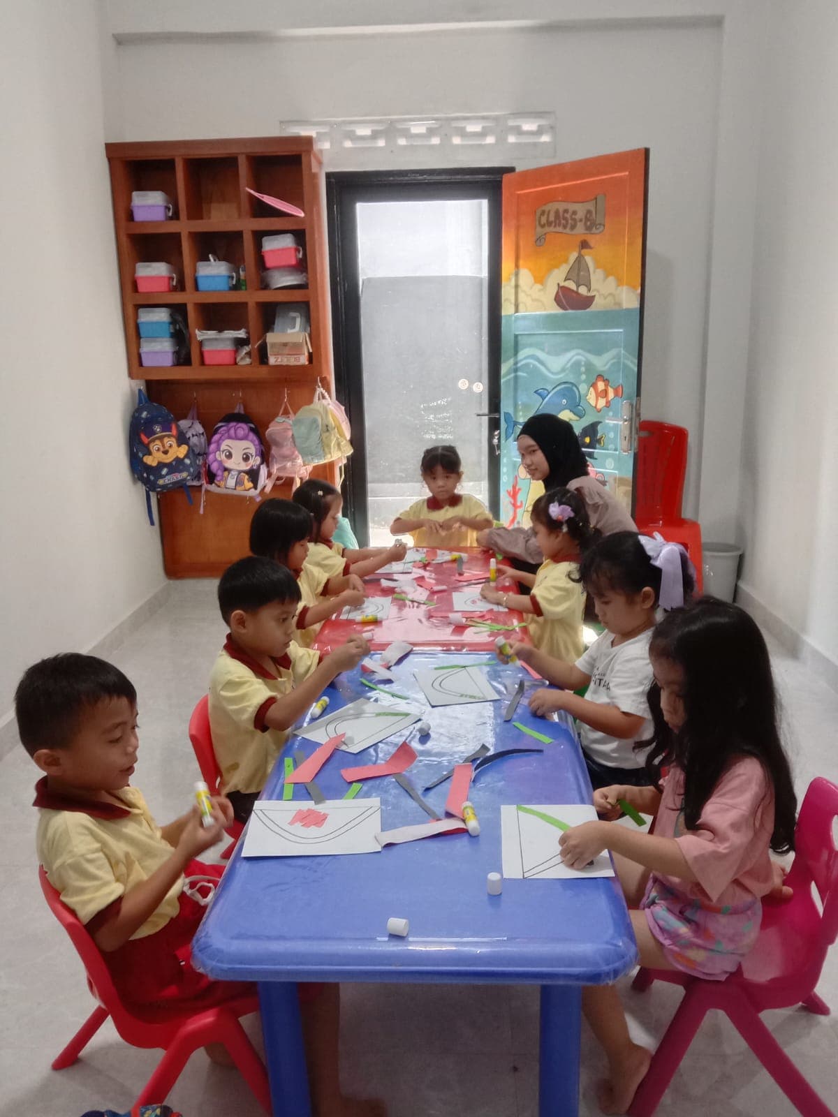 Kegiatan belajar di Smart Step Learning Center